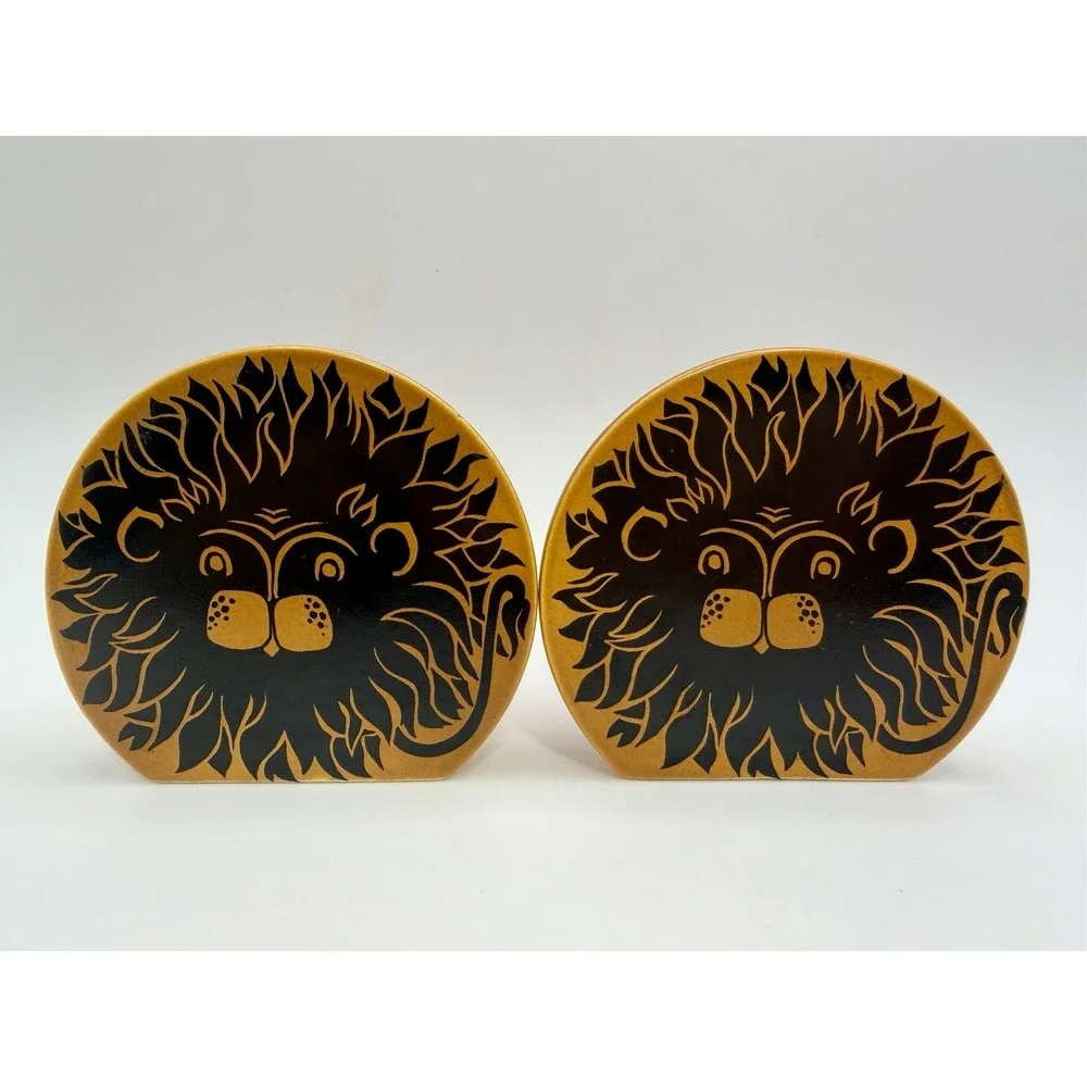 Vintage Carlton Ware Leo Lion Salt Pepper Shakers MCM 1960s England Ceramic Orb